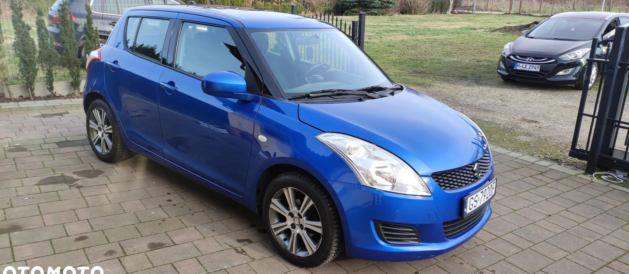 Suzuki Swift cena 27900 przebieg: 177000, rok produkcji 2013 z Słupsk małe 232